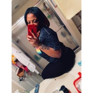 Meet your Posher, Jada